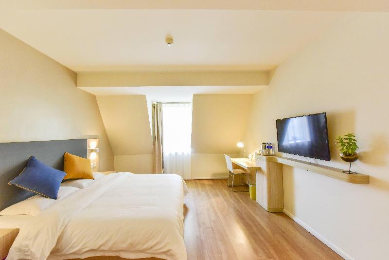 Hanting Hotel (Xining Fengqing Road Conven&Exhibi  image