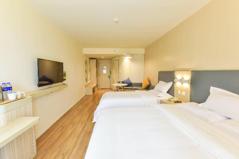 Hanting Hotel (Xining Fengqing Road Conven&Exhibi  image