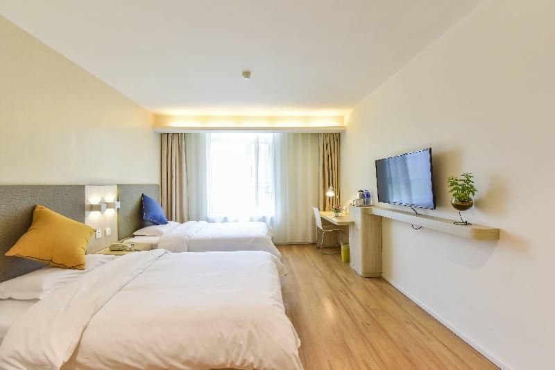 Hanting Hotel (Xining Fengqing Road Conven&Exhibi  image