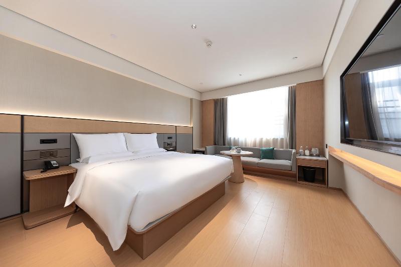 Ji Hotel (Ningde Rt Mart International Plaza) image