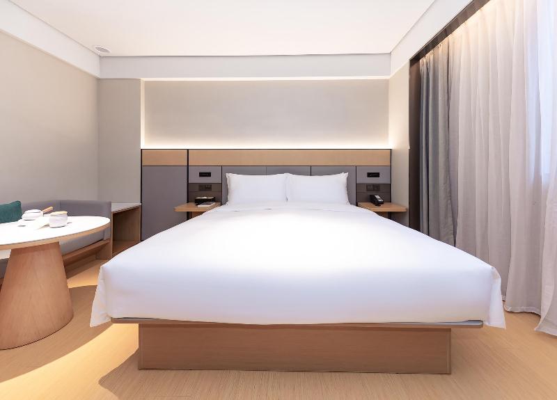 Ji Hotel (Ningde Rt Mart International Plaza) image