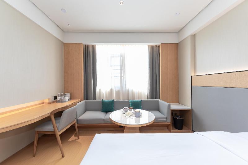 Ji Hotel (Ningde Rt Mart International Plaza) image