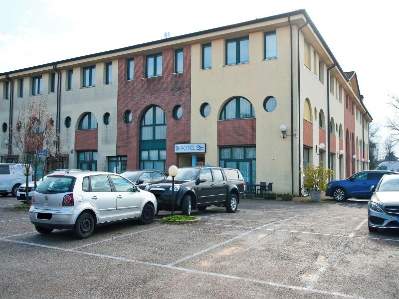 Hotel Le Sorgenti image