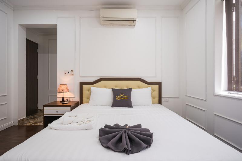 1155 Wind Hotel image