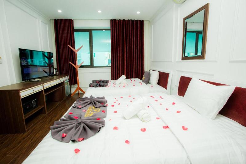 1155 Wind Hotel image
