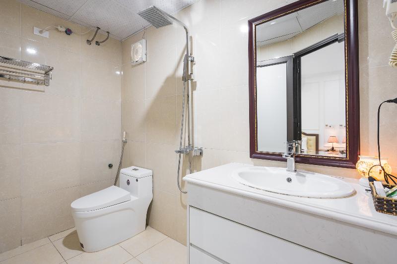 1155 Wind Hotel image