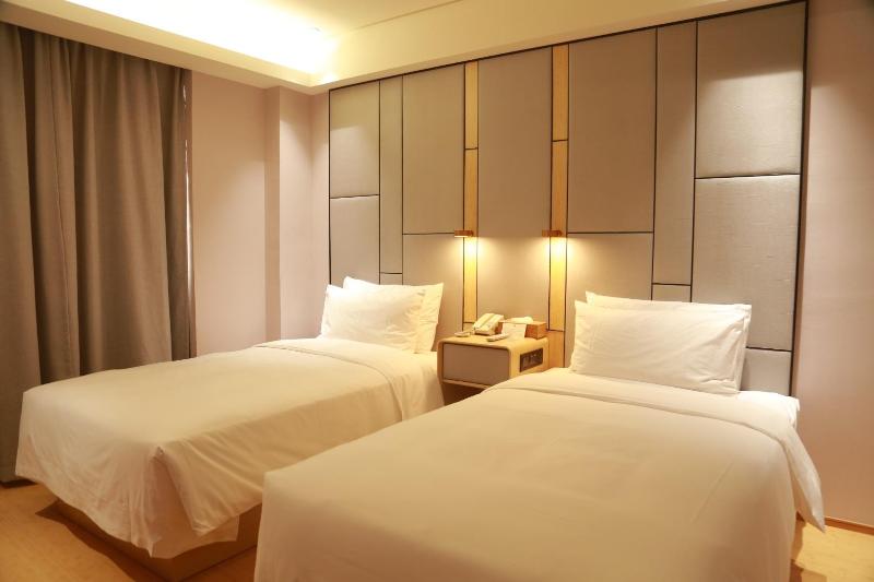 Bed room