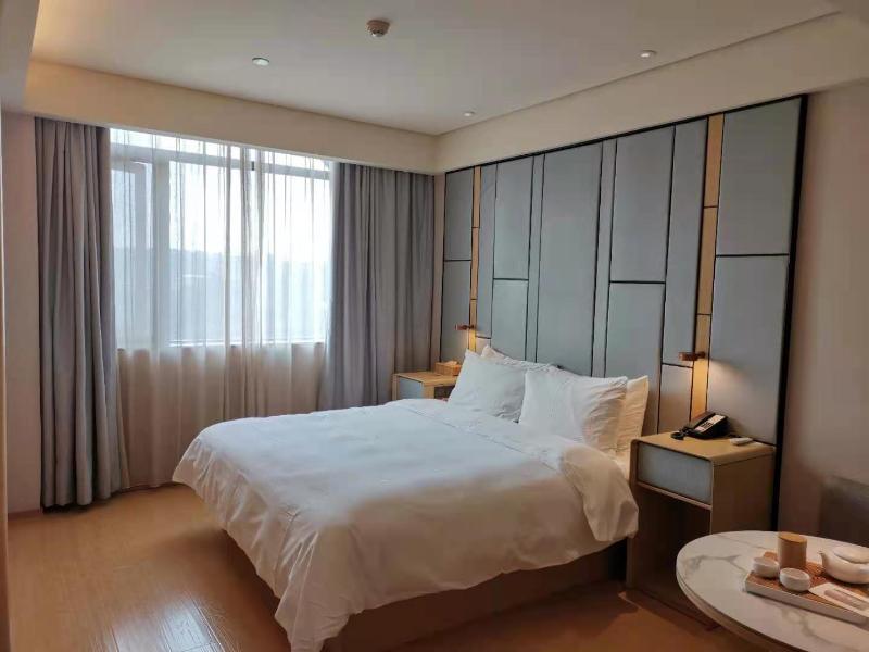 Ji Hotel (Anqing Renmin Road Pedestrian Street) image