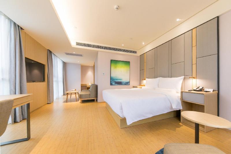 Bed room