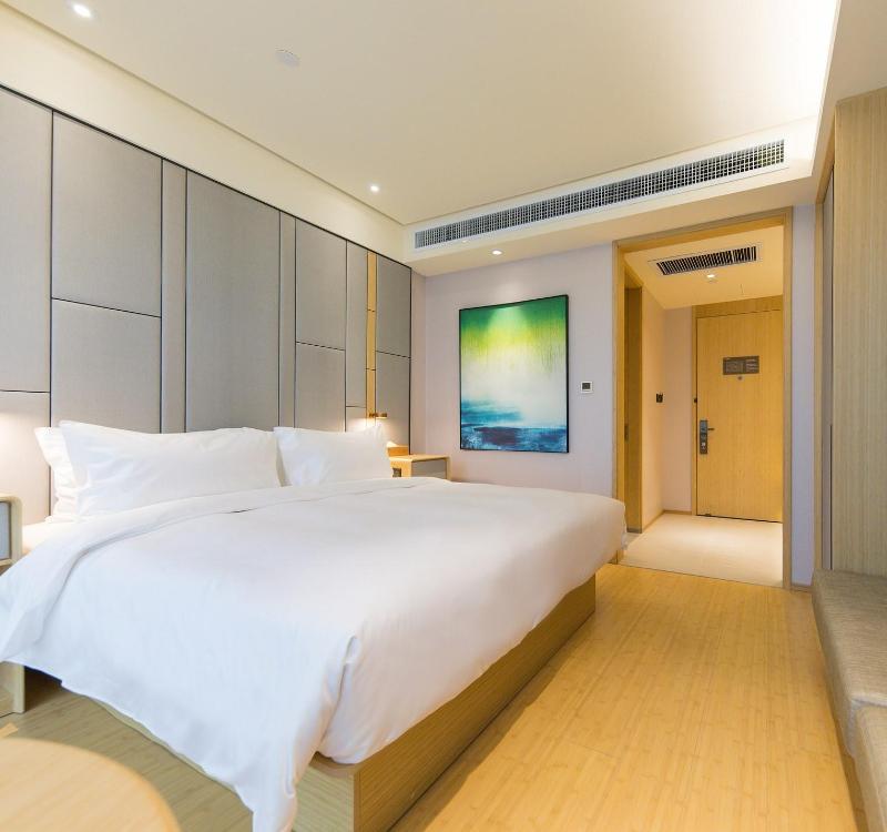Bed room