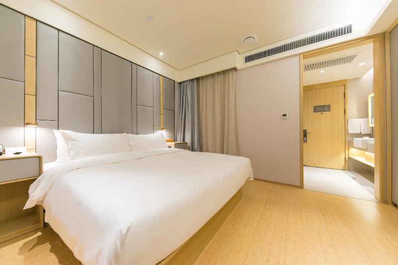 Bed room