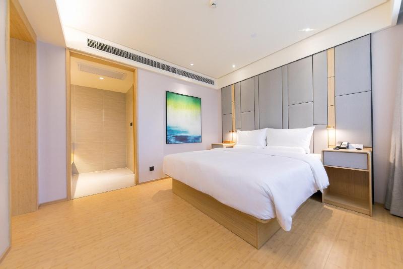 Bed room