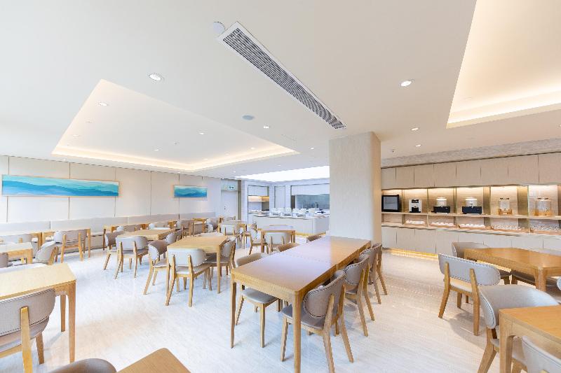 Ji Hotel (Rizhao Lighthouse Seaside Scenic Area) image