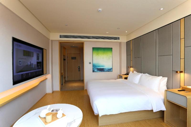 Ji Hotel (Rizhao Lighthouse Seaside Scenic Area) image