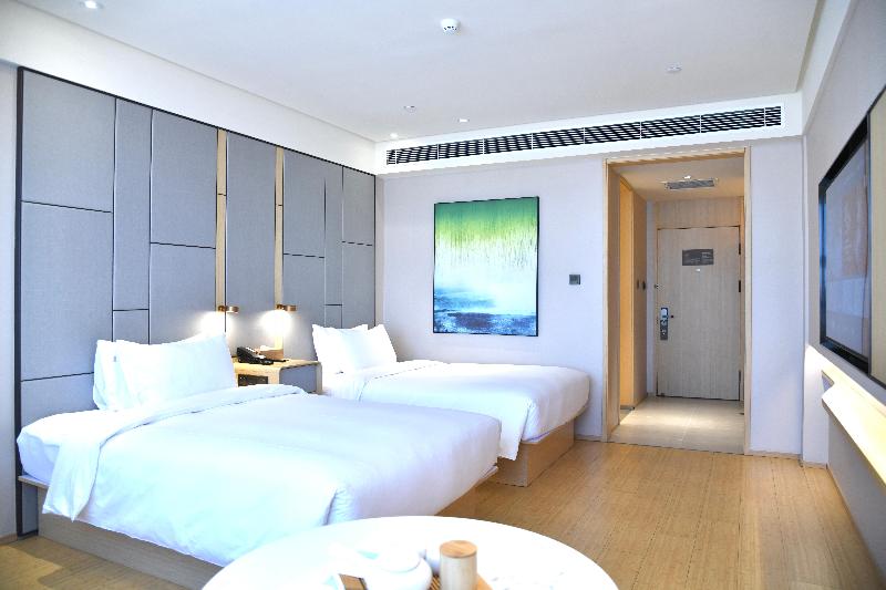 Ji Hotel (Rizhao Lighthouse Seaside Scenic Area) image