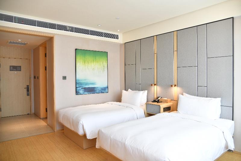 Ji Hotel (Rizhao Lighthouse Seaside Scenic Area) image