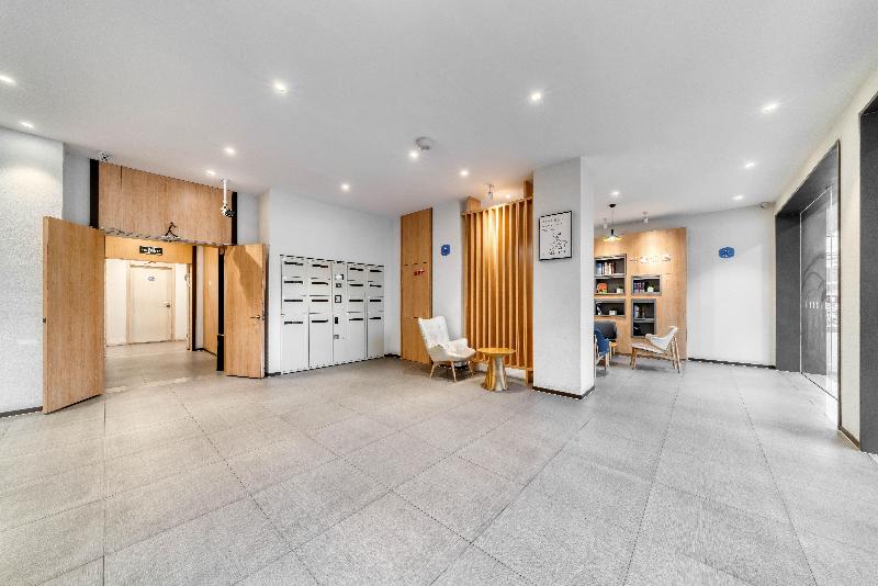 Hanting Hotel (Jiaxing Tongxiang Zhenxing Road) image