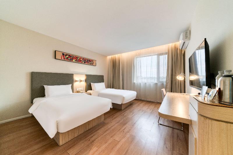 Hanting Hotel (Jiaxing Tongxiang Zhenxing Road) image