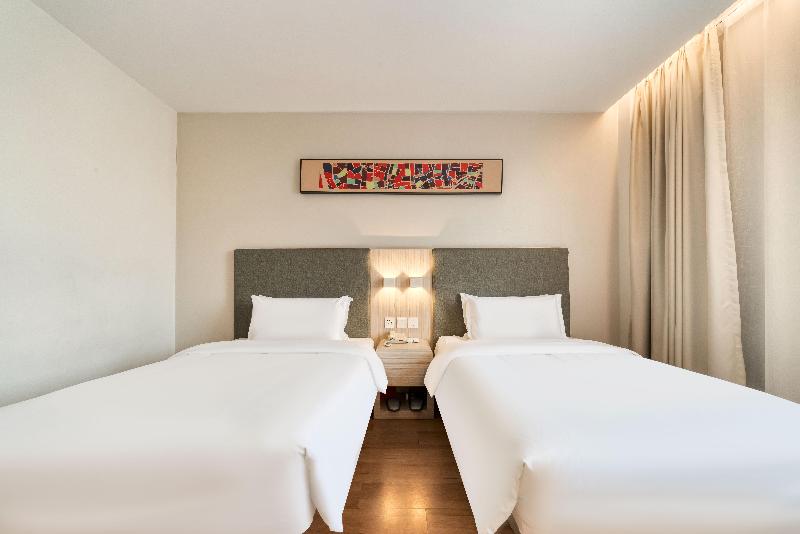 Hanting Hotel (Jiaxing Tongxiang Zhenxing Road) image