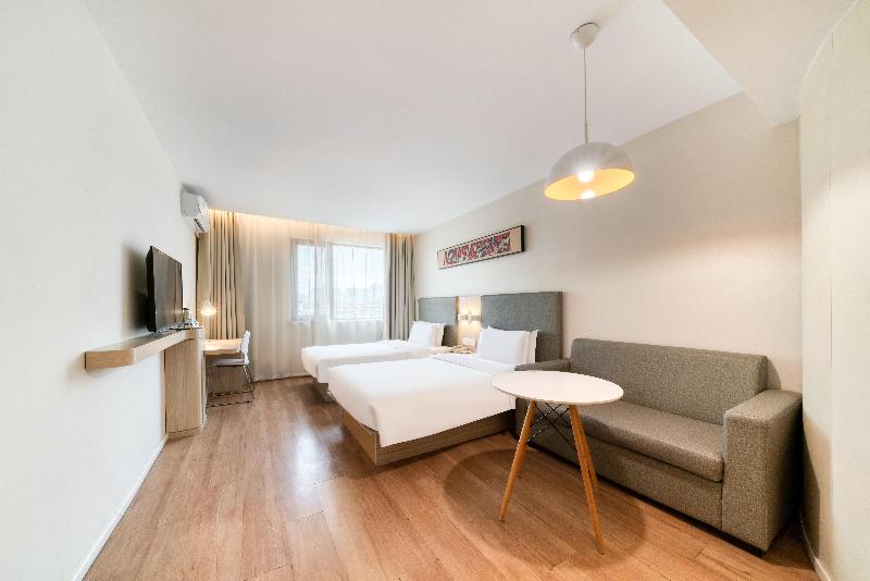 Hanting Hotel (Jiaxing Tongxiang Zhenxing Road) image