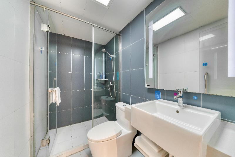 Hanting Hotel (Jiaxing Tongxiang Zhenxing Road) image