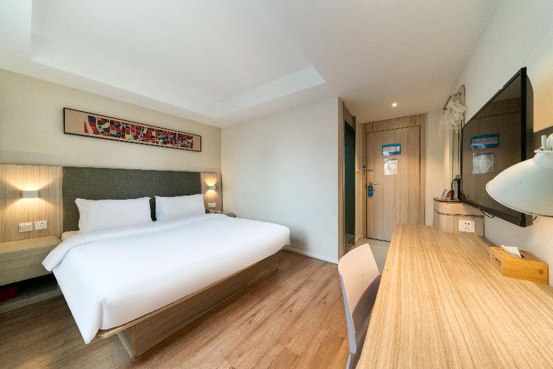 Hanting Hotel (Jiaxing Tongxiang Zhenxing Road) image