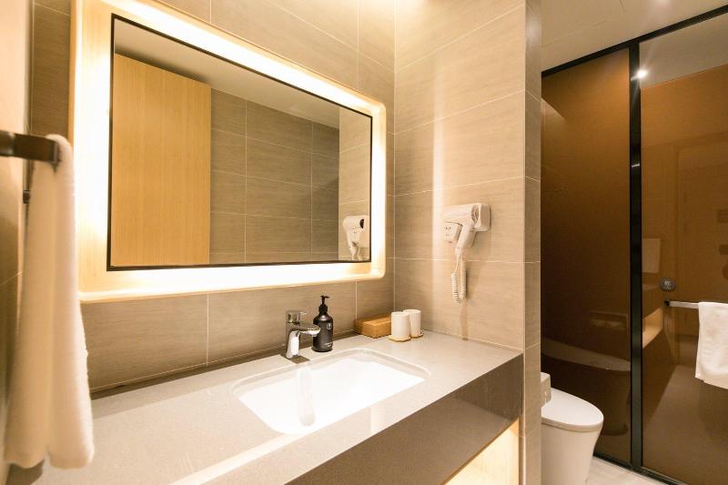 Ji Hotel (Leqing) image