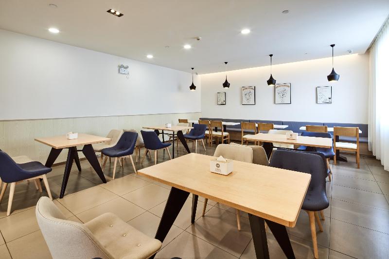 Hanting Hotel(Train Station Xinhualian Plaza） image