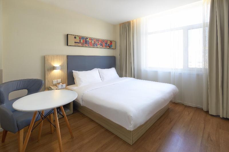 Hanting Hotel(Train Station Xinhualian Plaza） image