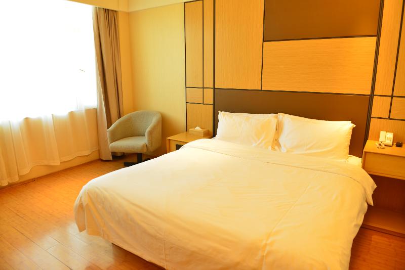 Ji Hotel (Xining Haihu New Area) image
