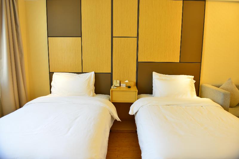 Ji Hotel (Xining Haihu New Area) image