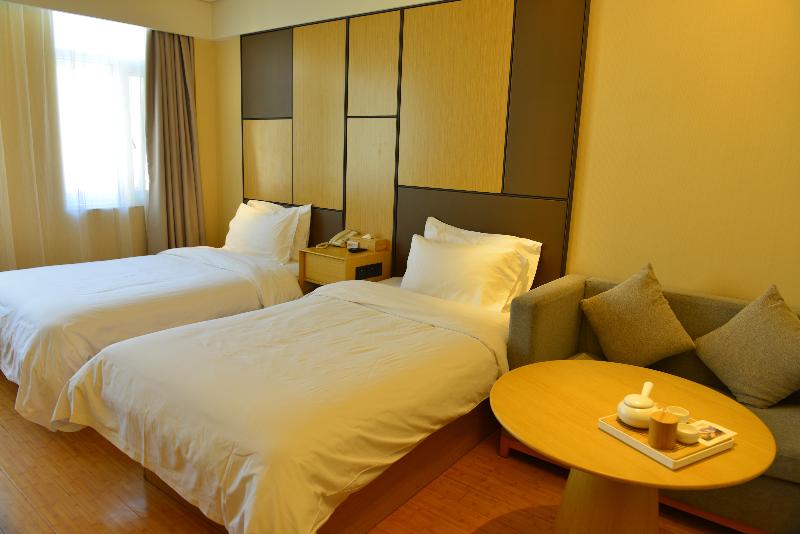 Ji Hotel (Xining Haihu New Area) image