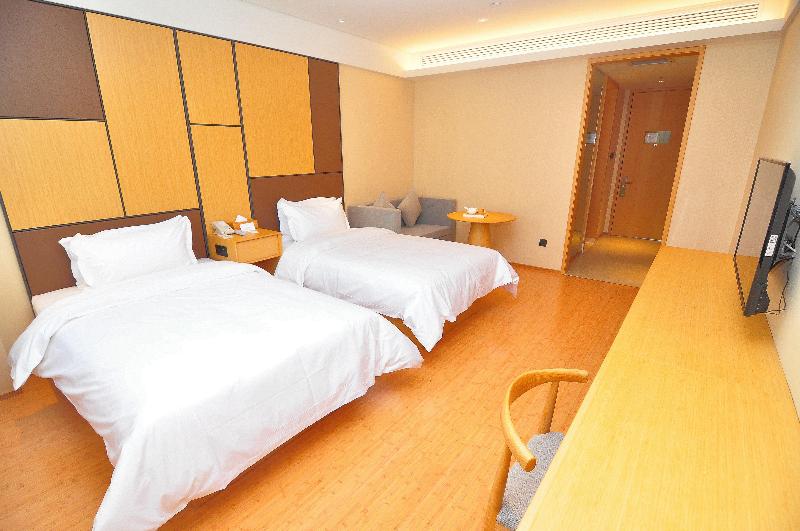 Ji Hotel (Xining Haihu New Area) image