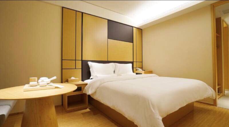 Ji Hotel (Xining Haihu New Area) image
