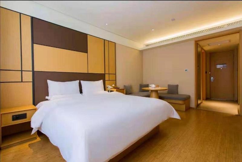 Ji Hotel (Xining Haihu New Area) image