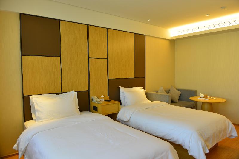Ji Hotel (Xining Haihu New Area) image