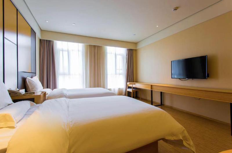 Ji Hotel (Xining Haihu New Area) image