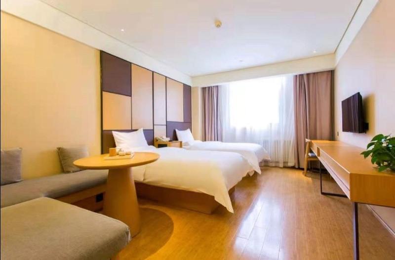 Ji Hotel (Xining Haihu New Area) image