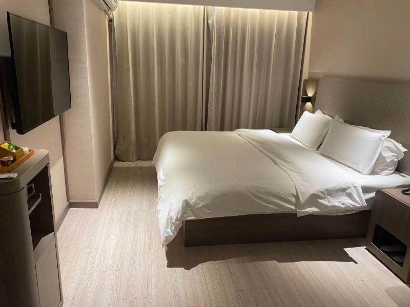 Hanting Hotel (Hengshui Railway Station Huizhong S image