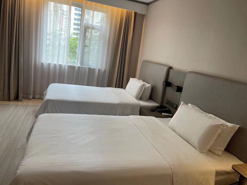 Hanting Hotel (Hengshui Railway Station Huizhong S image