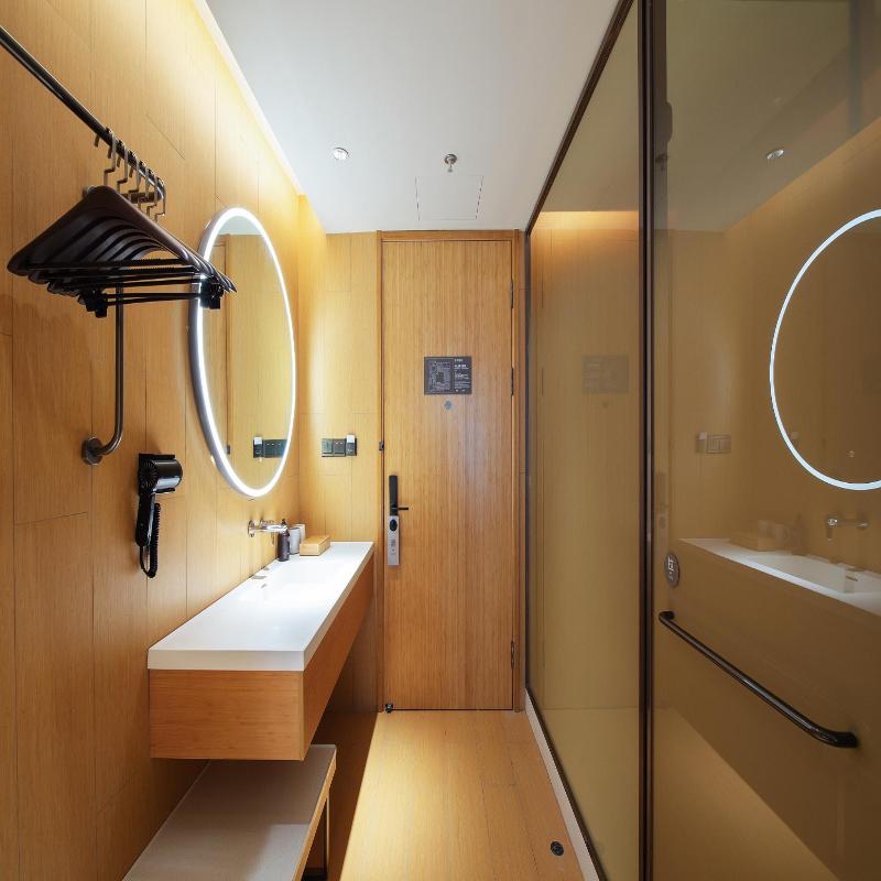 Ji Hotel (Shenyang Middle Street Forbidden City) image