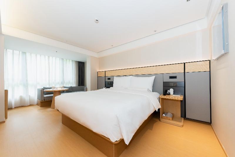 Ji Hotel (Shanghai Zhongshan Park Wuyi Road) image
