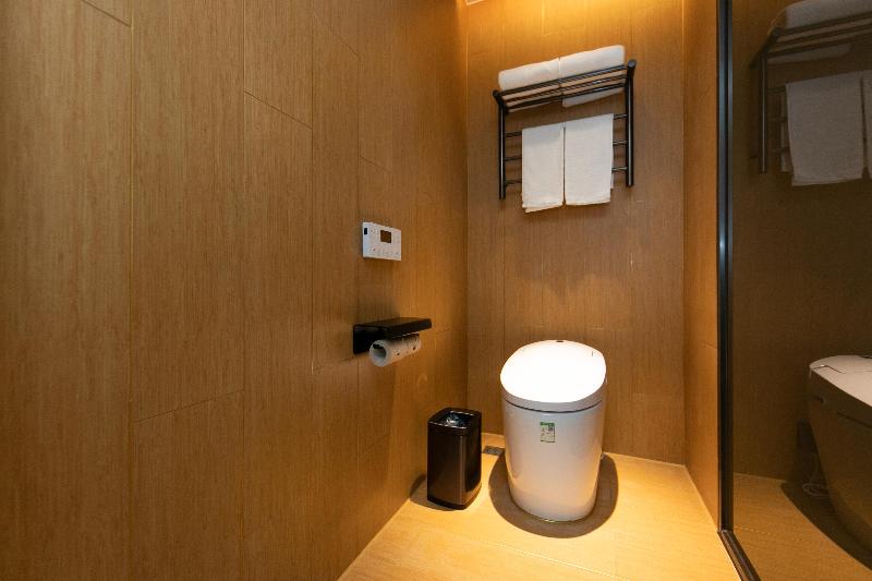 . Ji Hotel (Suqian Wanda Plaza store)