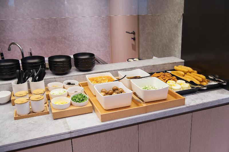 Ji Hotel (Xingtai New Century Plaza Hotel) image