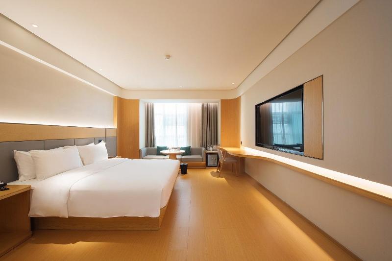 Ji Hotel (Xingtai New Century Plaza Hotel) image