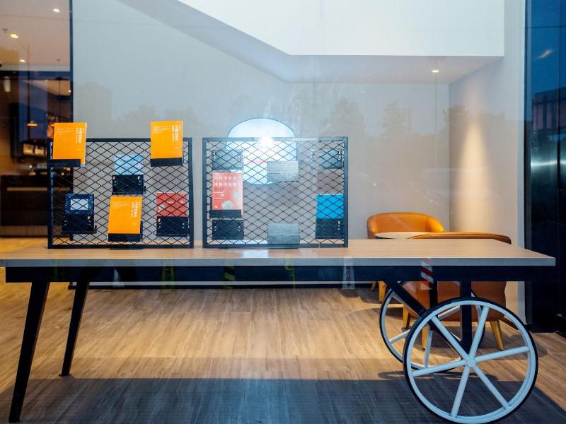 Hanting Hotel (Jiangnan global port ) image