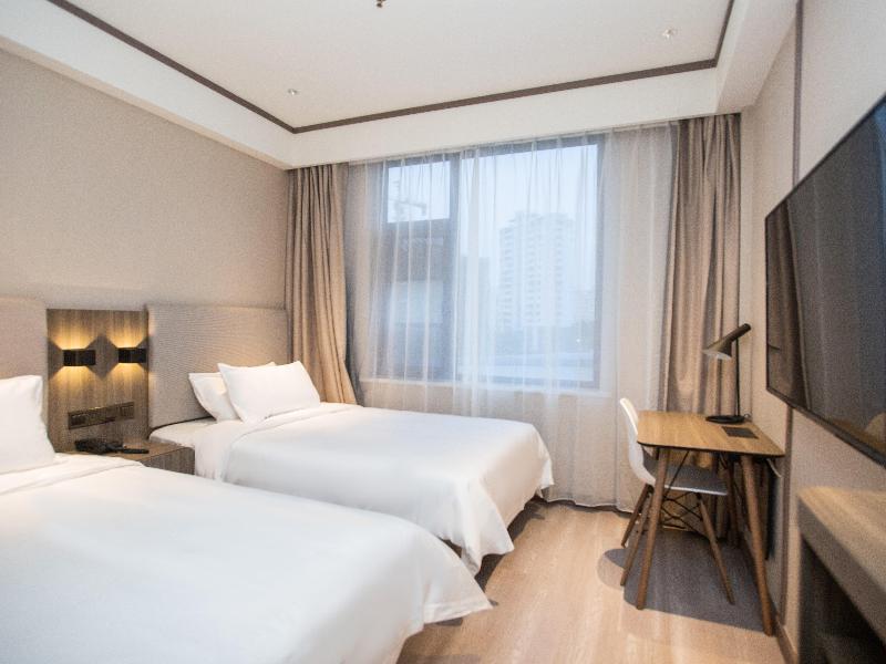 Hanting Hotel (Jiangnan global port ) image