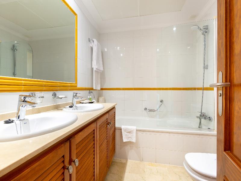 Wyndham Grand Costa del Sol image