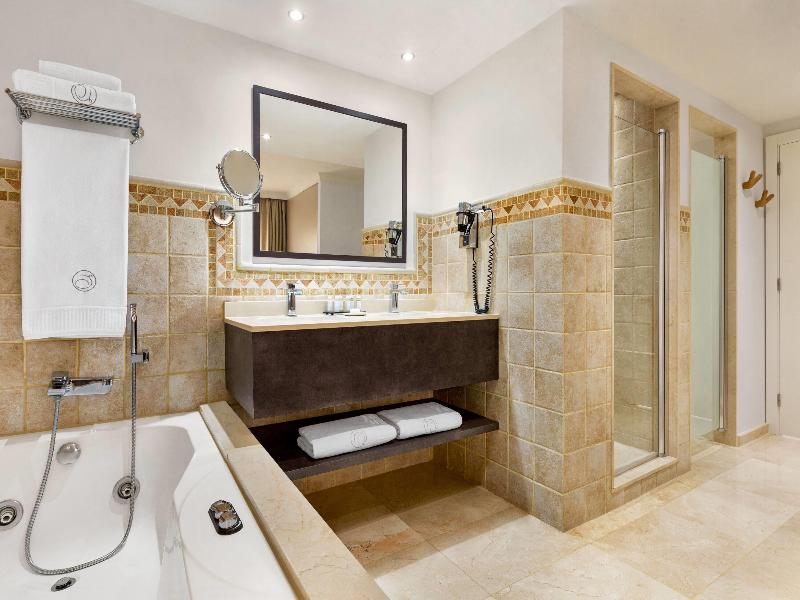 Wyndham Residences Tenerife Costa Adeje image