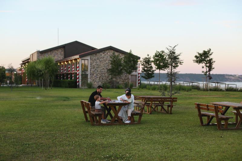 Inemare Hotel image